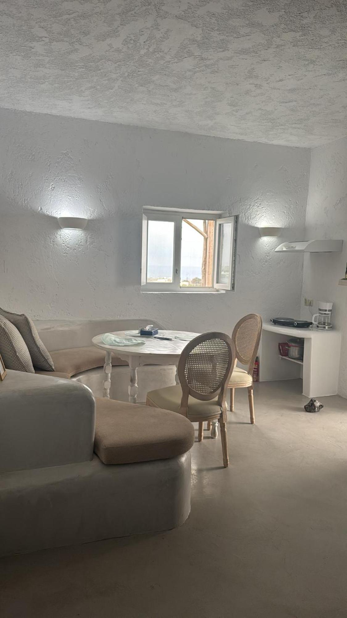 קרטראדוס Sakas Residences מראה חיצוני תמונה