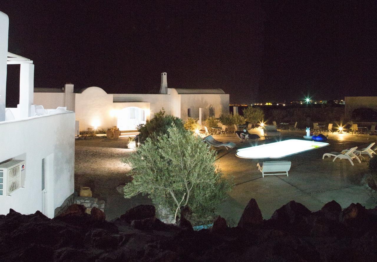 קרטראדוס Sakas Residences מראה חיצוני תמונה